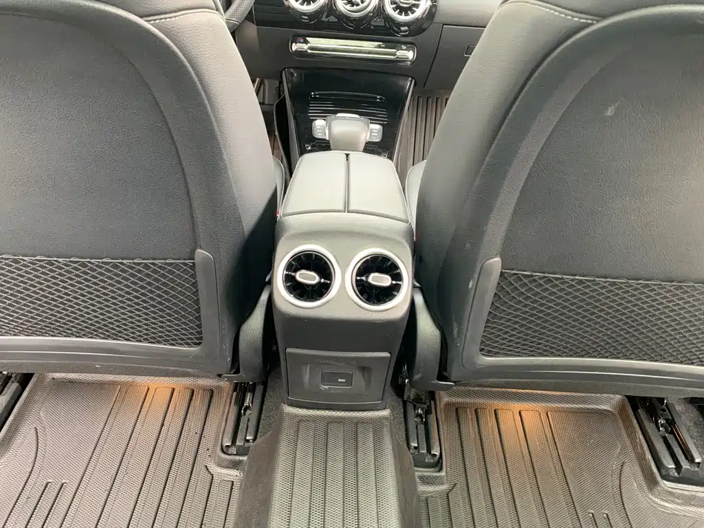 Mercedes-Benz A-Class — миниатюра 13