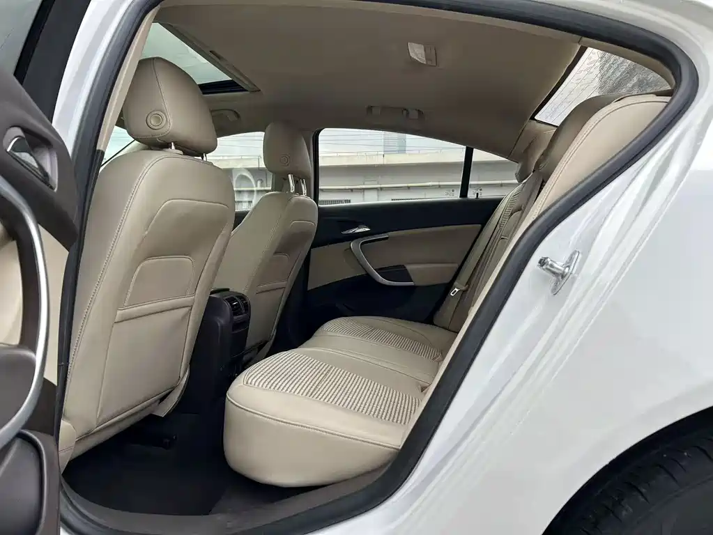 Buick Regal — миниатюра 6