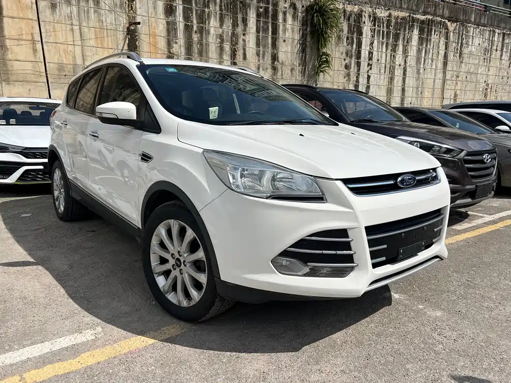 Ford Kuga — миниатюра 2