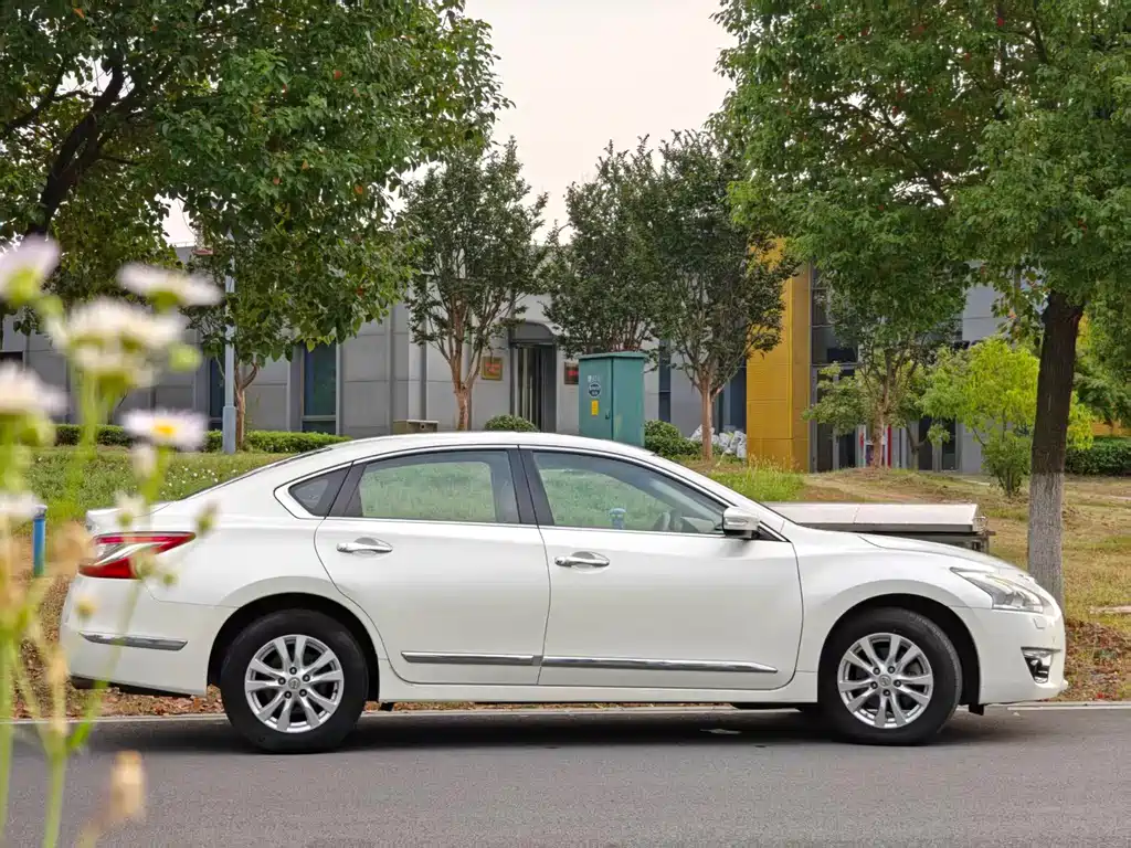 Nissan Teana — миниатюра 3