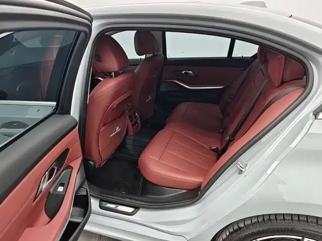BMW 3 Series — миниатюра 10