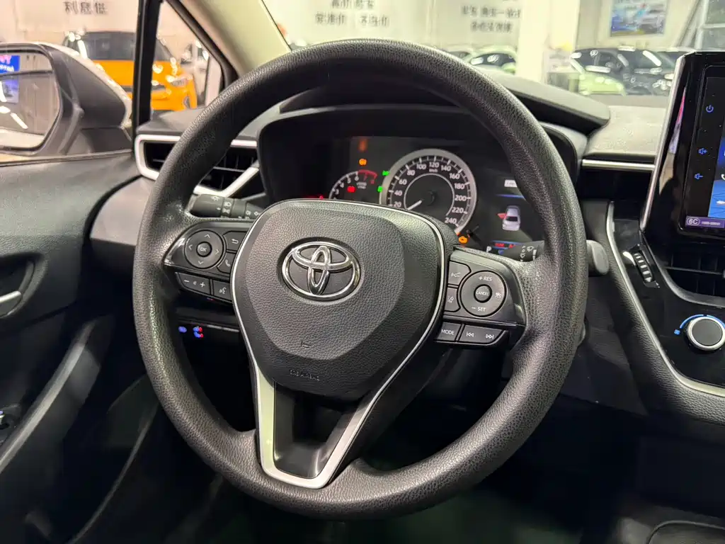 Toyota Corolla — миниатюра 16