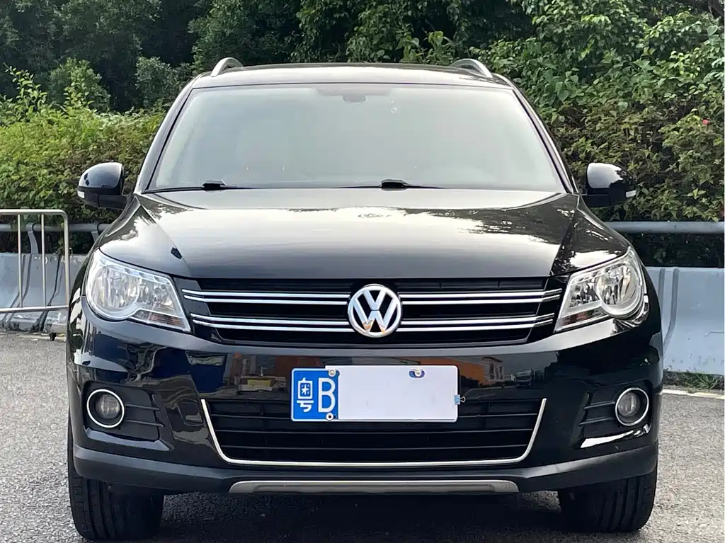 Volkswagen Tiguan — миниатюра 2