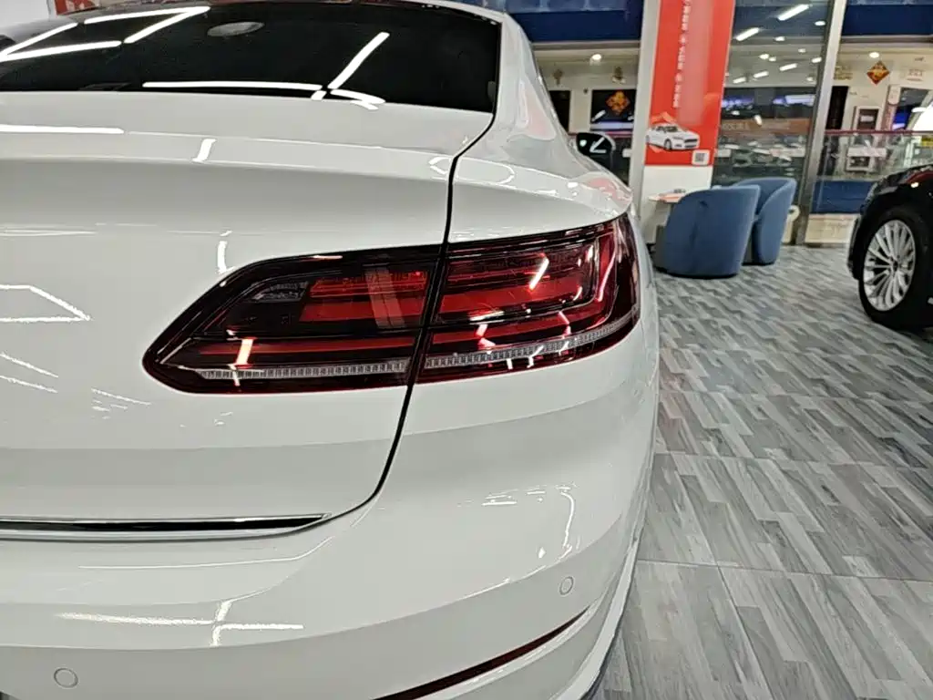 Volkswagen CC — миниатюра 8