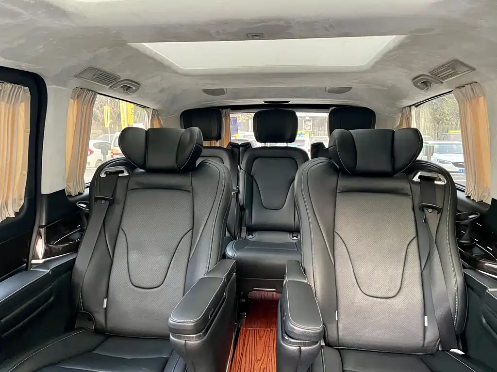 Mercedes-Benz V-Class V 2017 V 260 L Luxury Long Wheelbase