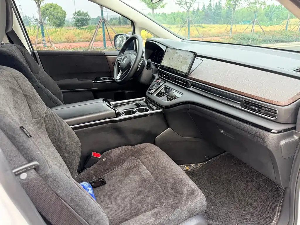 Honda Odyssey 2024 2.0L e:HEV Enjoy