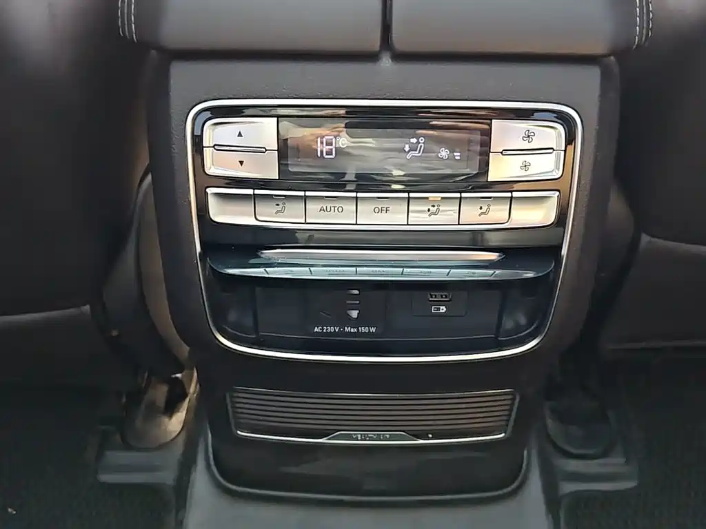 Roewe RX8 — миниатюра 11