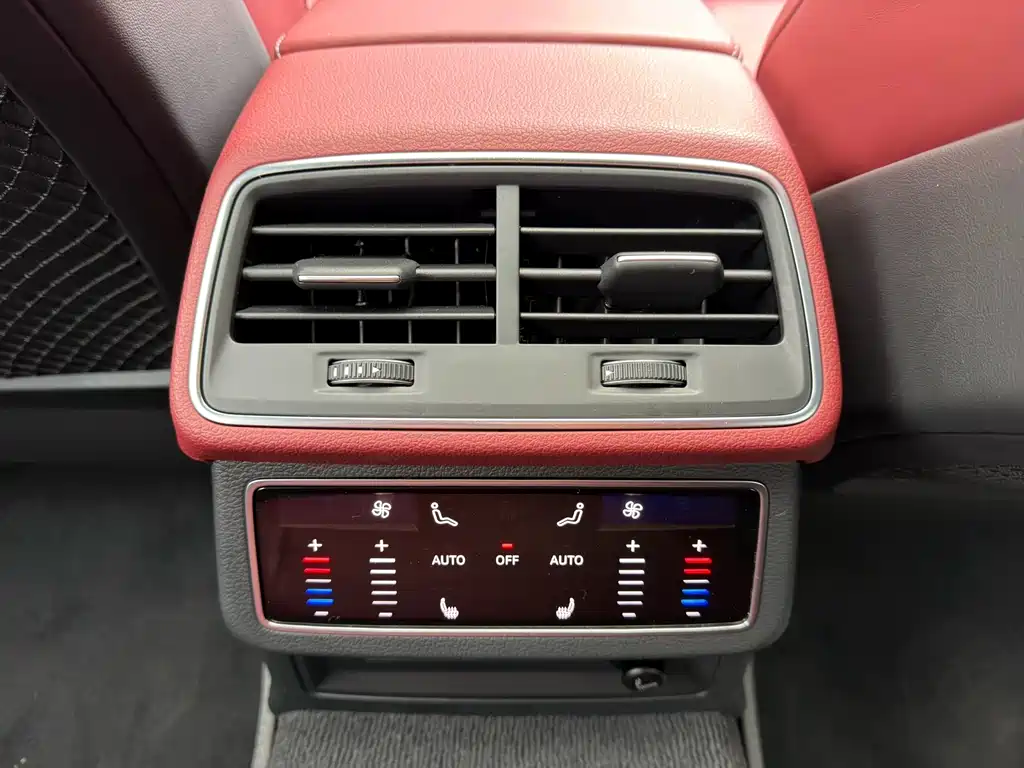 Audi A7L — миниатюра 15