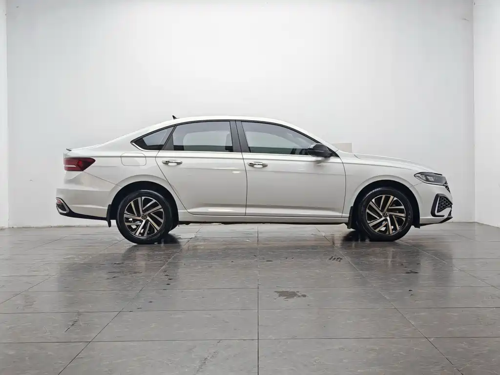 Volkswagen Lavida — миниатюра 11