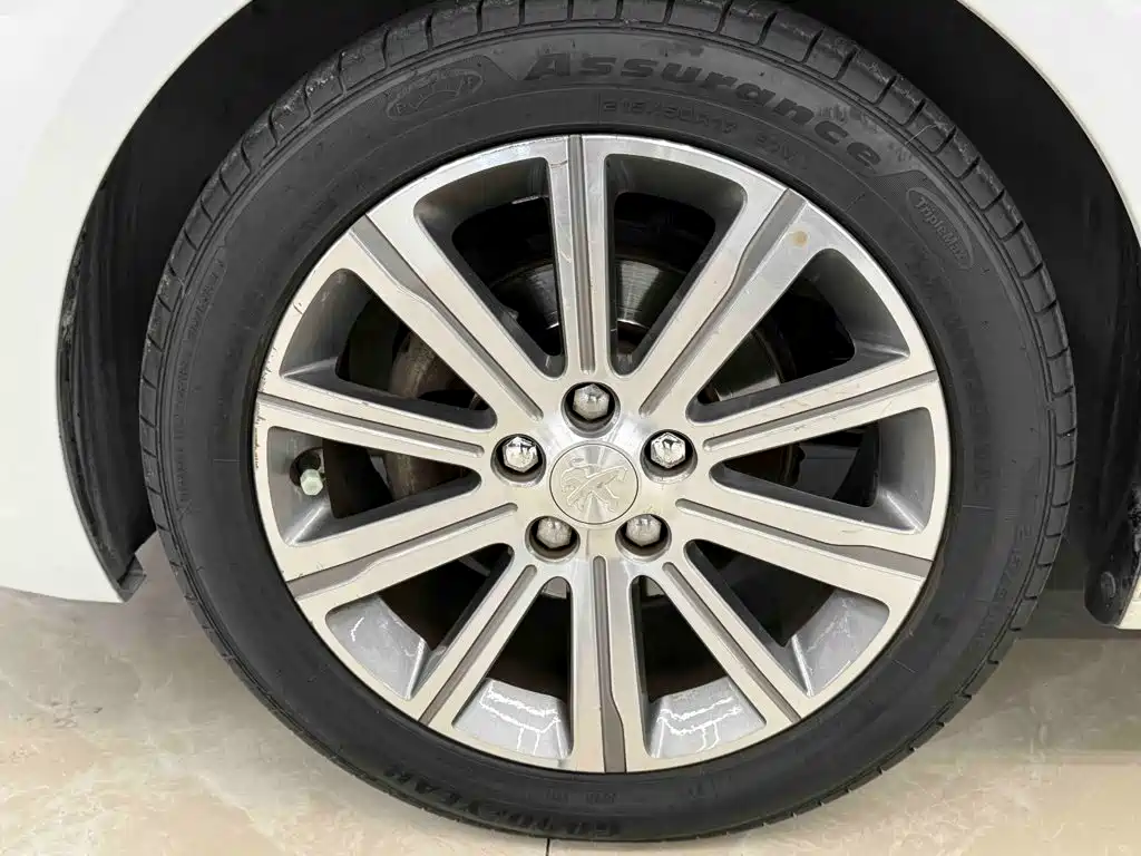 Peugeot 408 — миниатюра 20