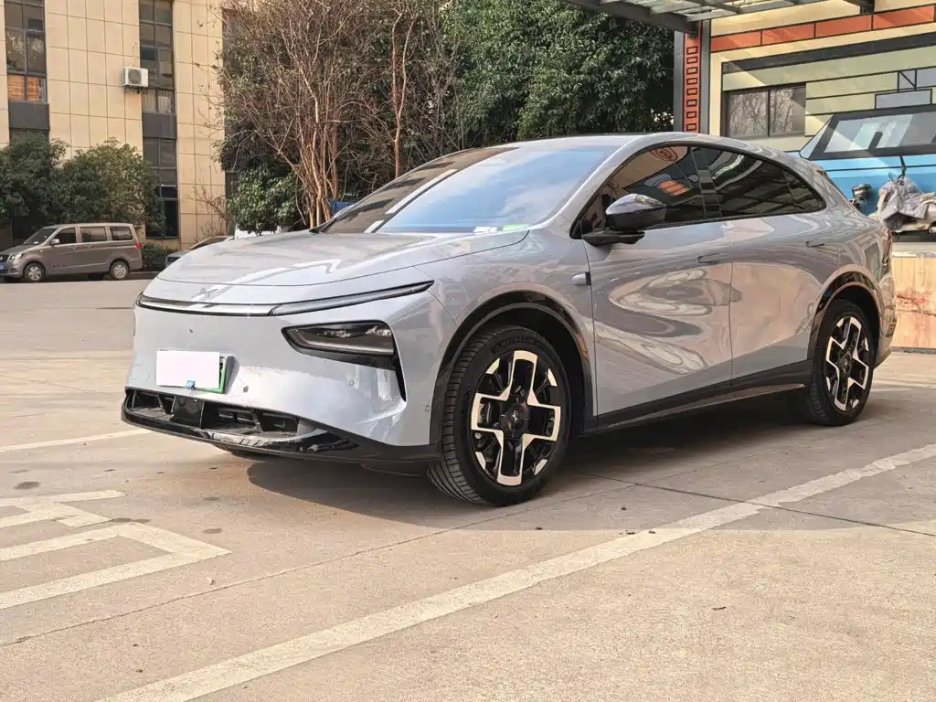 XPeng G7