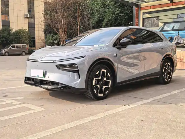 XPeng G7