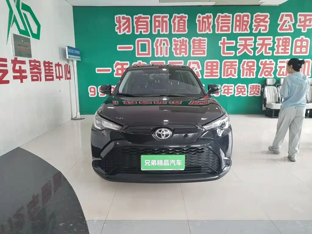 Toyota Frontlander — миниатюра 3