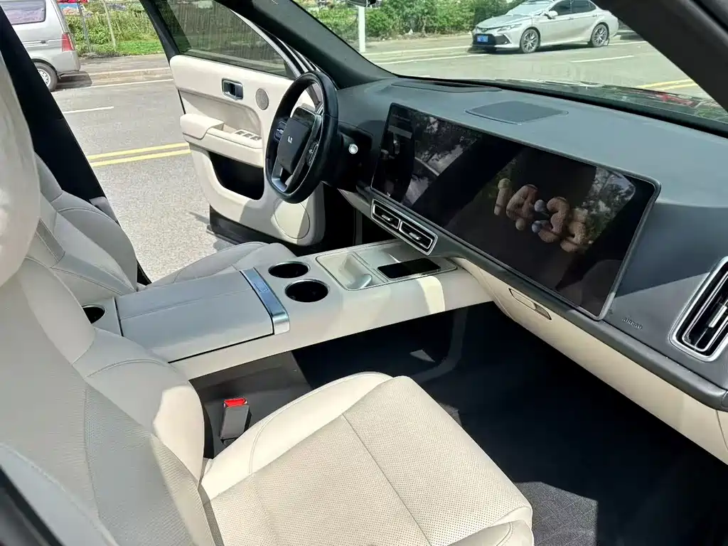 Li Auto Li L9 — миниатюра 9