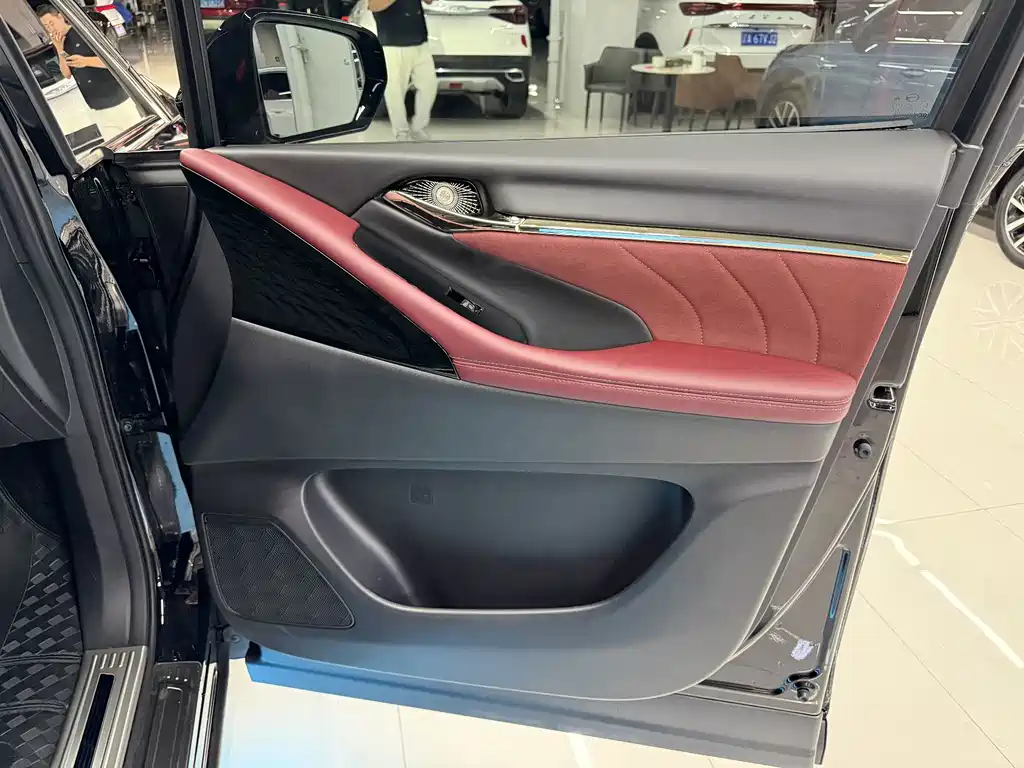 GAC Motor Trumpchi M8 — миниатюра 5