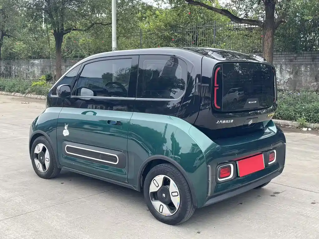 Baojun KiWi EV — миниатюра 7