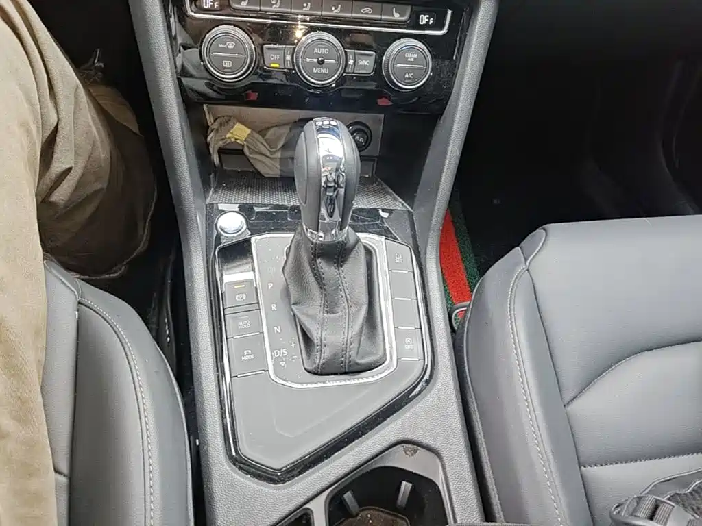 Volkswagen Tharu — миниатюра 14