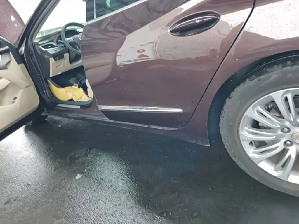 Buick LaCrosse — миниатюра 22