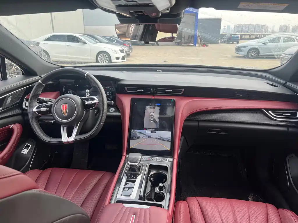 Hongqi Hongqi H5 — миниатюра 10