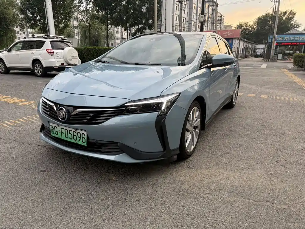 Buick Velite 6