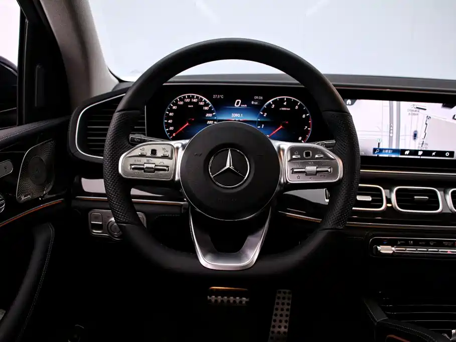 Mercedes-Benz GLS — миниатюра 7