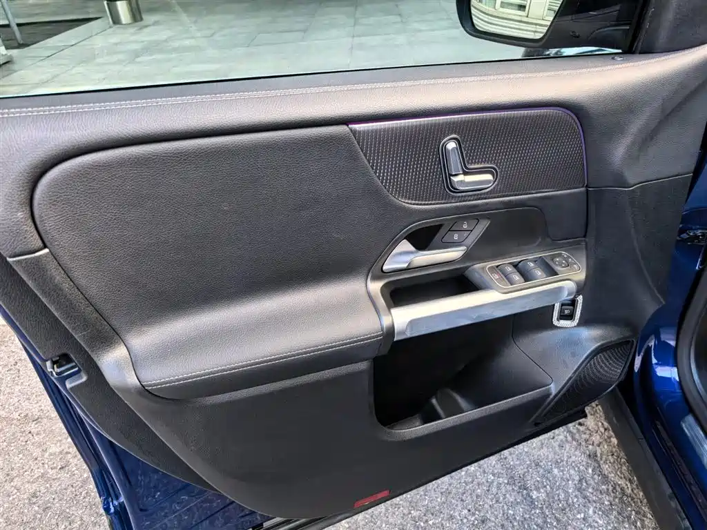 Mercedes-Benz GLB 2020 GLB 200 Dynamic Type