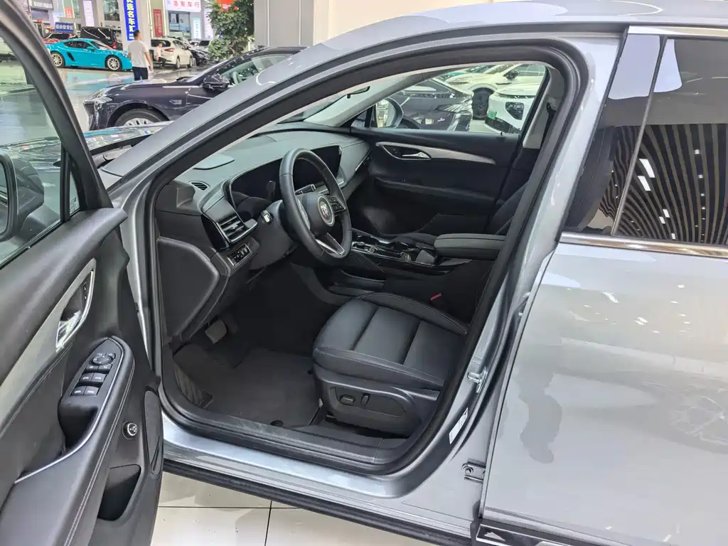 Buick Envision S — миниатюра 6