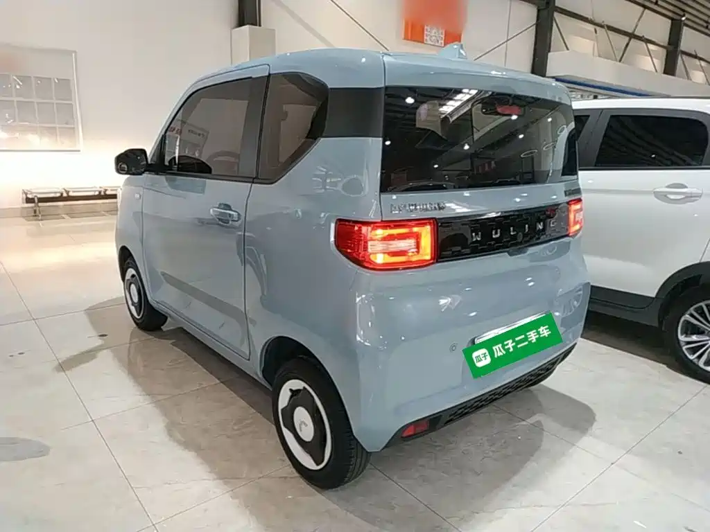 Wuling MINIEV — миниатюра 5