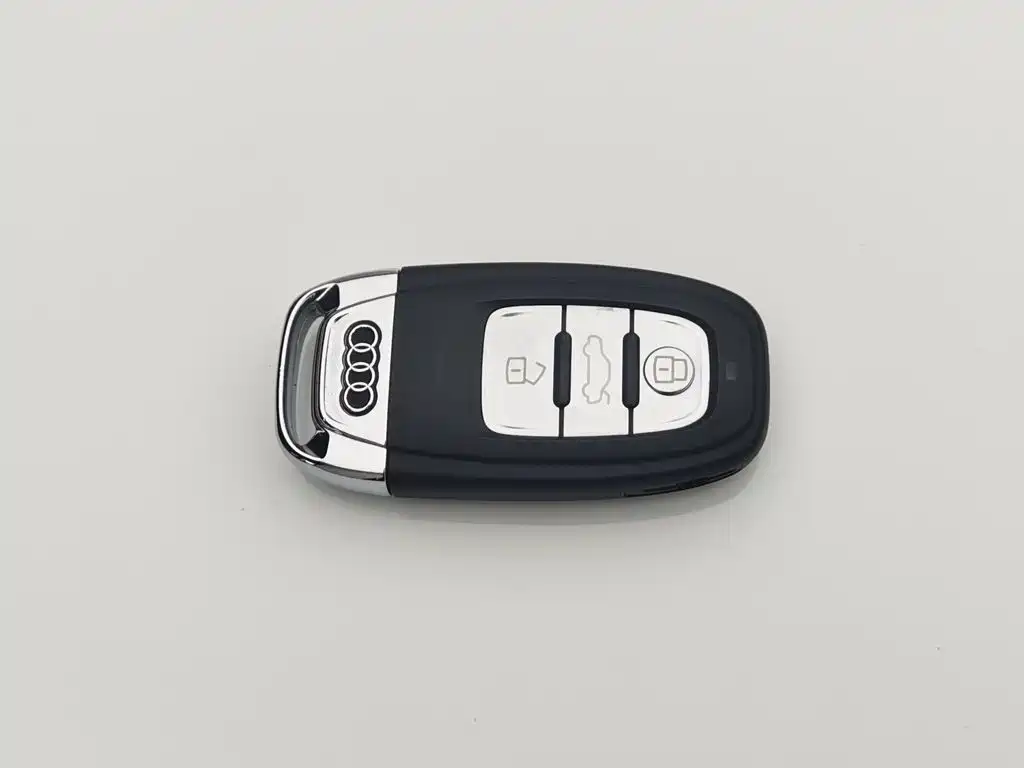 Audi A4L — миниатюра 19
