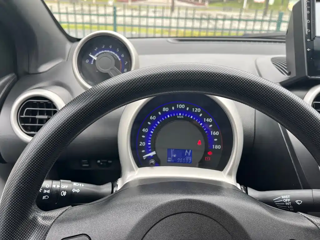 BYD F0 — миниатюра 15