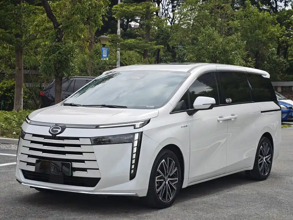 GAC E8 PHEV