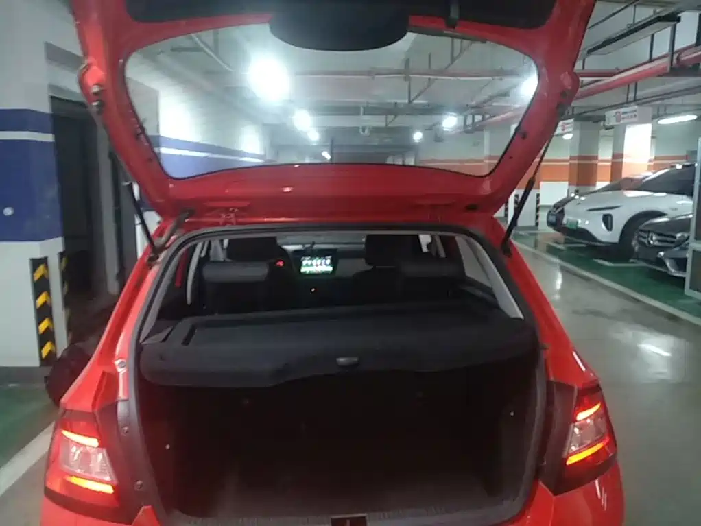 Skoda Fabia — миниатюра 19