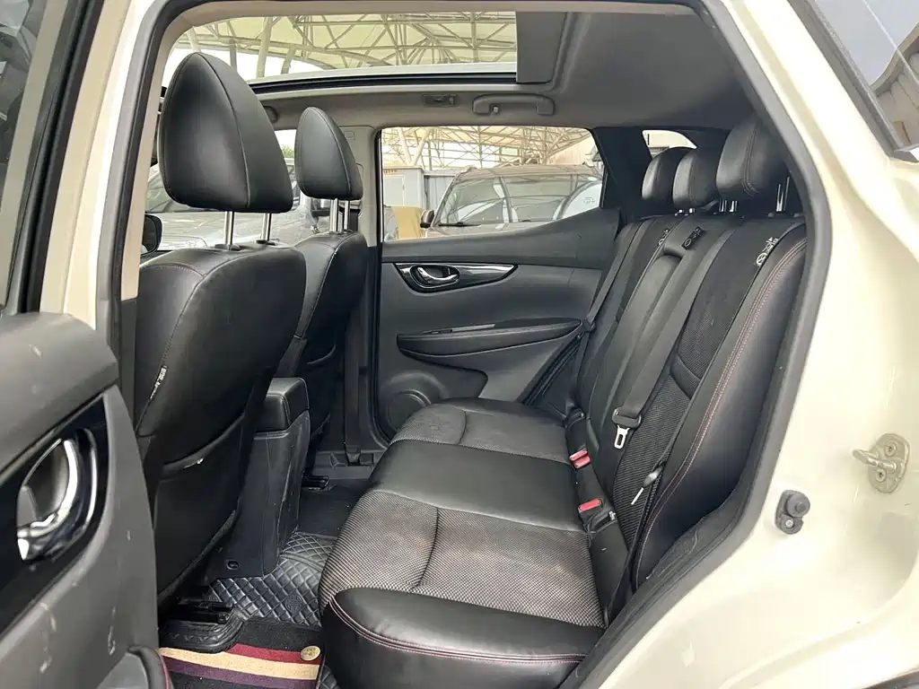 Nissan Qashqai — миниатюра 4