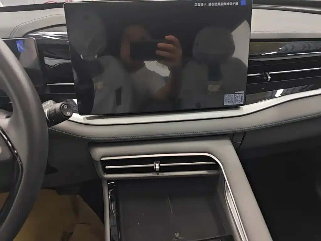 Geely Boyue — миниатюра 13