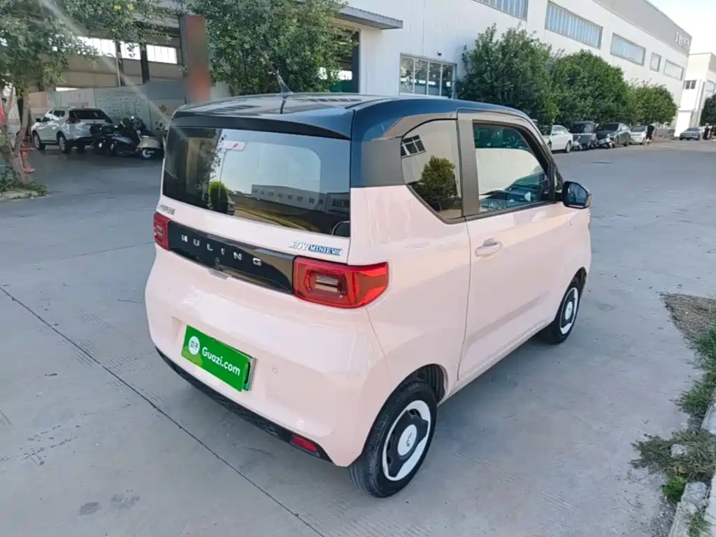 Wuling MINIEV — миниатюра 7