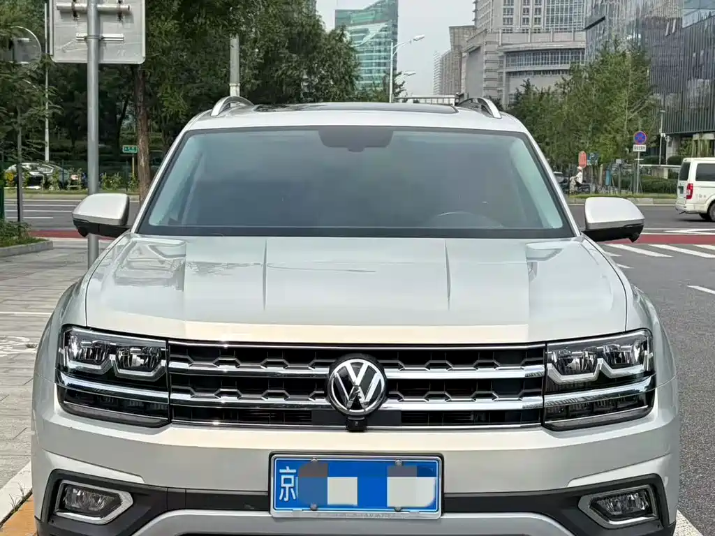 Volkswagen Teramont — миниатюра 2