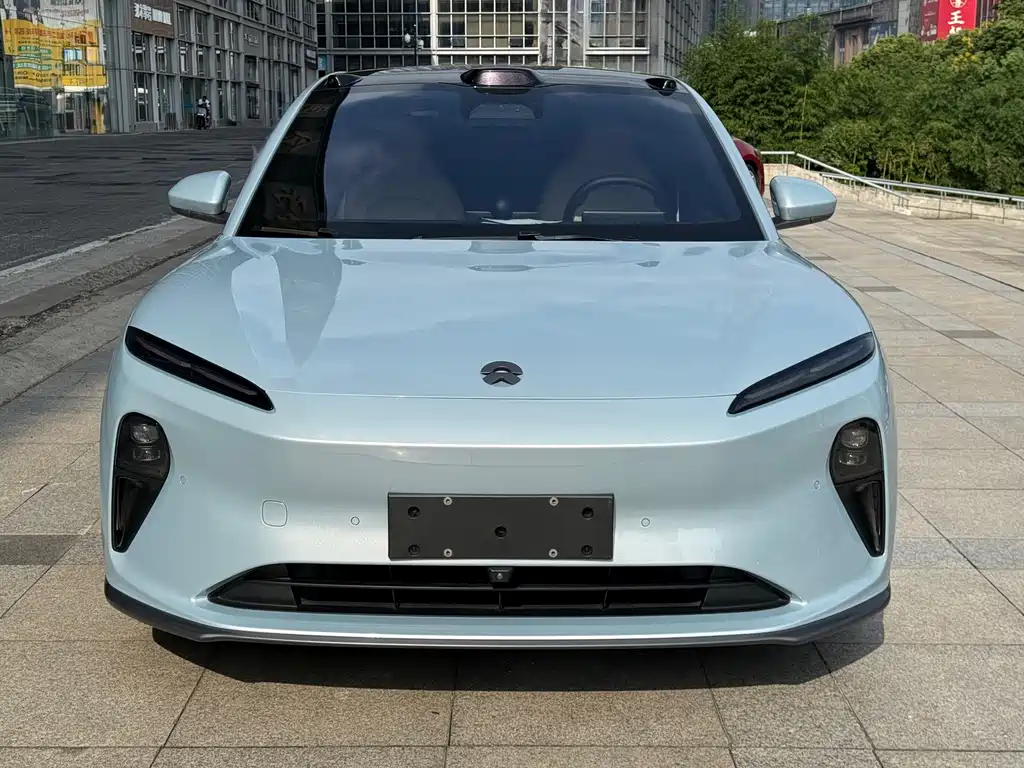 NIO ET5 — миниатюра 2