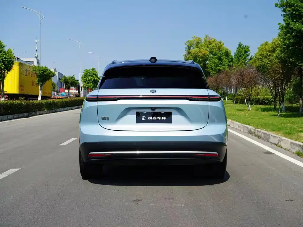 NIO ES6 — миниатюра 5