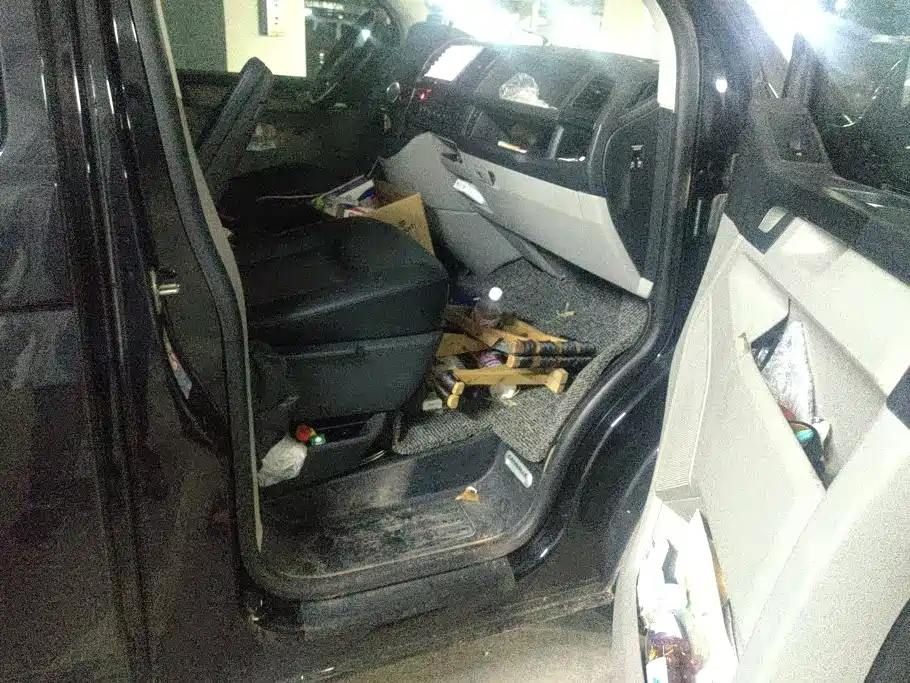 Volkswagen Caravelle — миниатюра 8