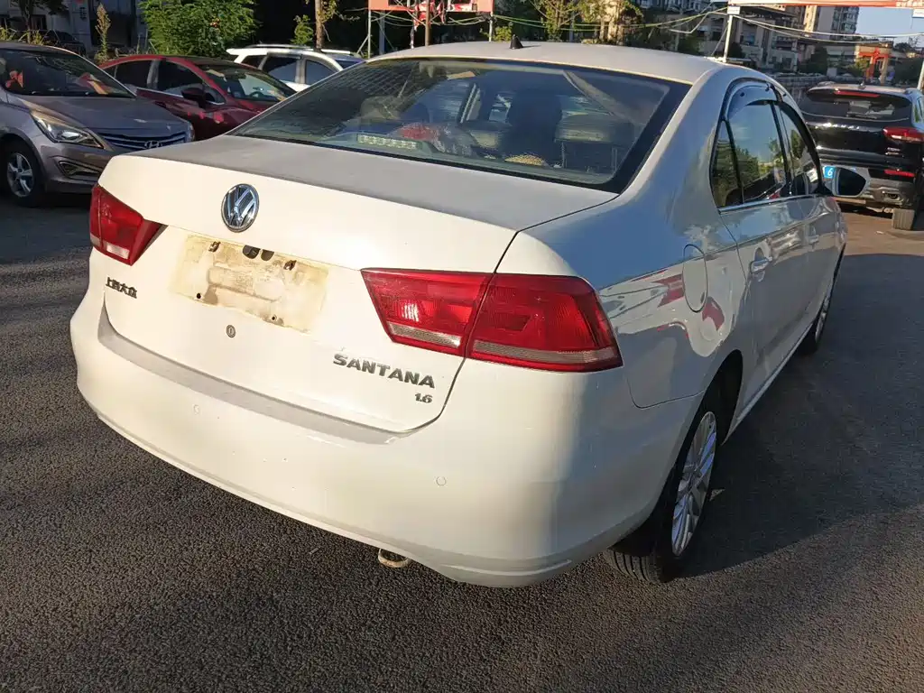Volkswagen Santana — миниатюра 7