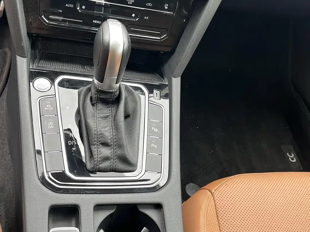Volkswagen CC — миниатюра 14
