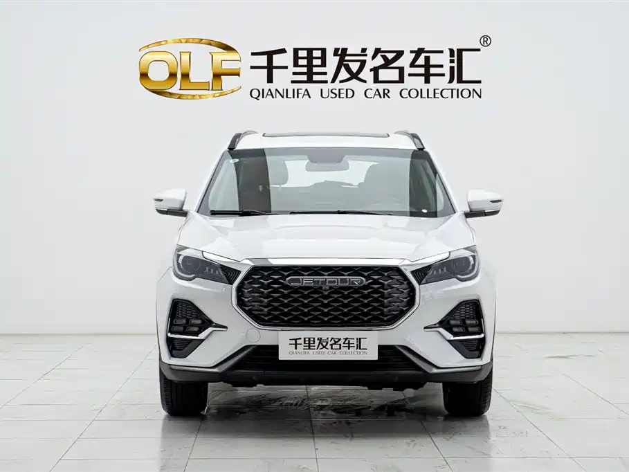 JETOUR X70 2024 1.5T DCT 5 мест