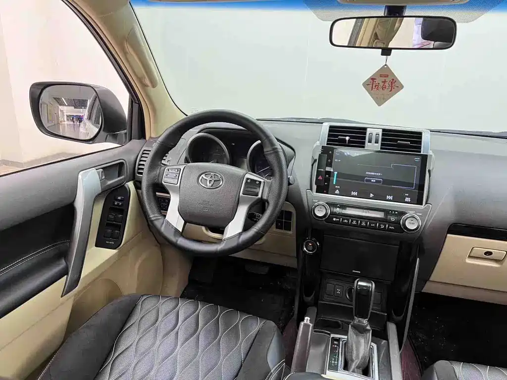 Toyota Prado (Import) — миниатюра 16