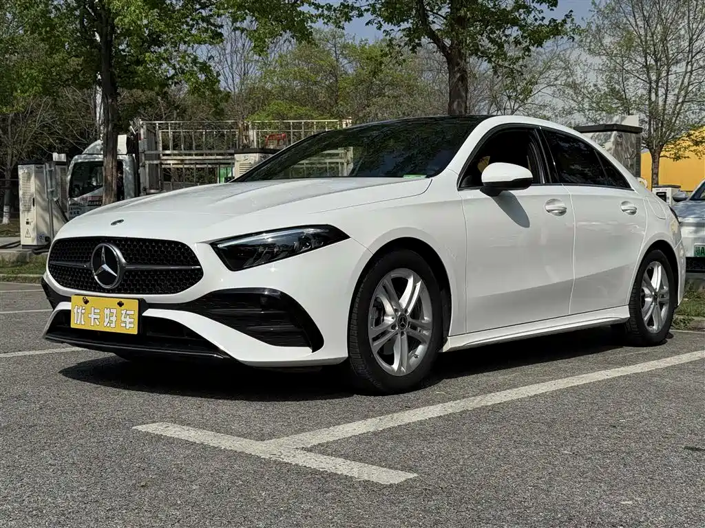 Mercedes-Benz A-Class 2023