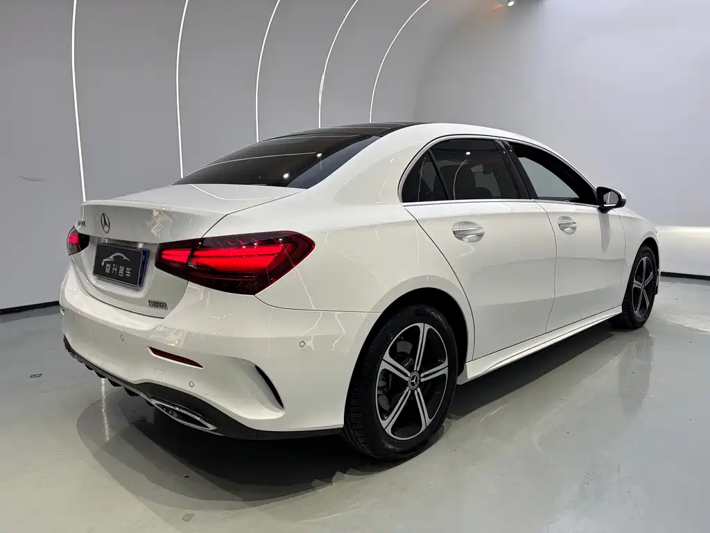 MERCEDES-BENZ A CLASS