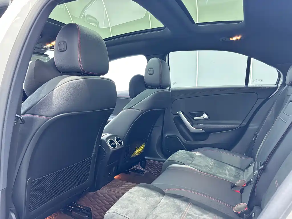 MERCEDES-BENZ A CLASS