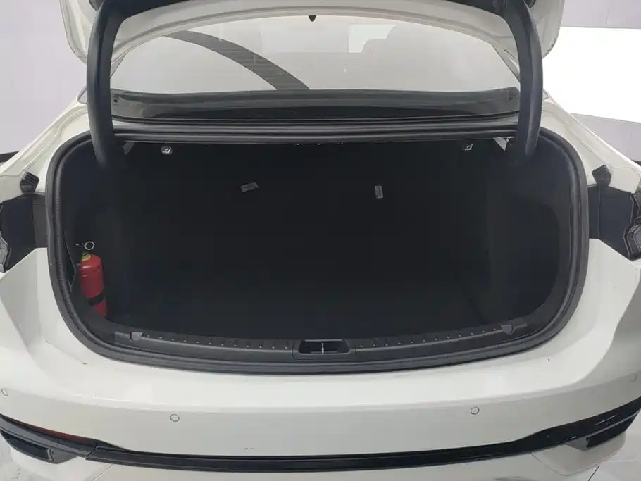 Ford Mondeo — миниатюра 4