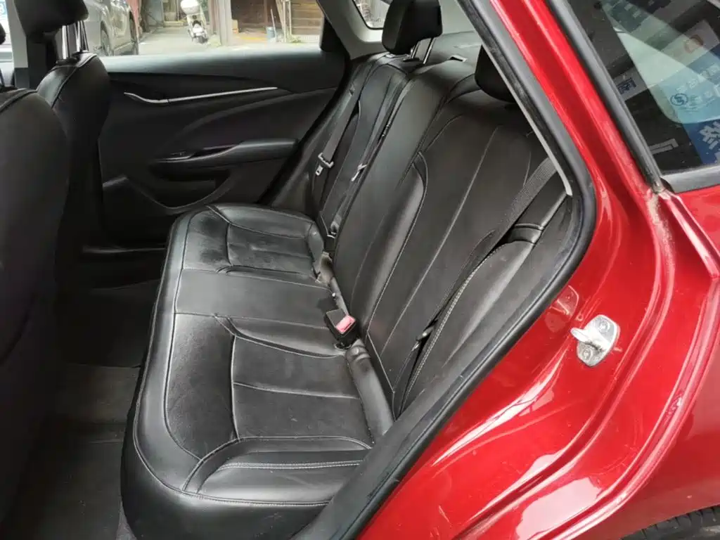Buick Excelle — миниатюра 17
