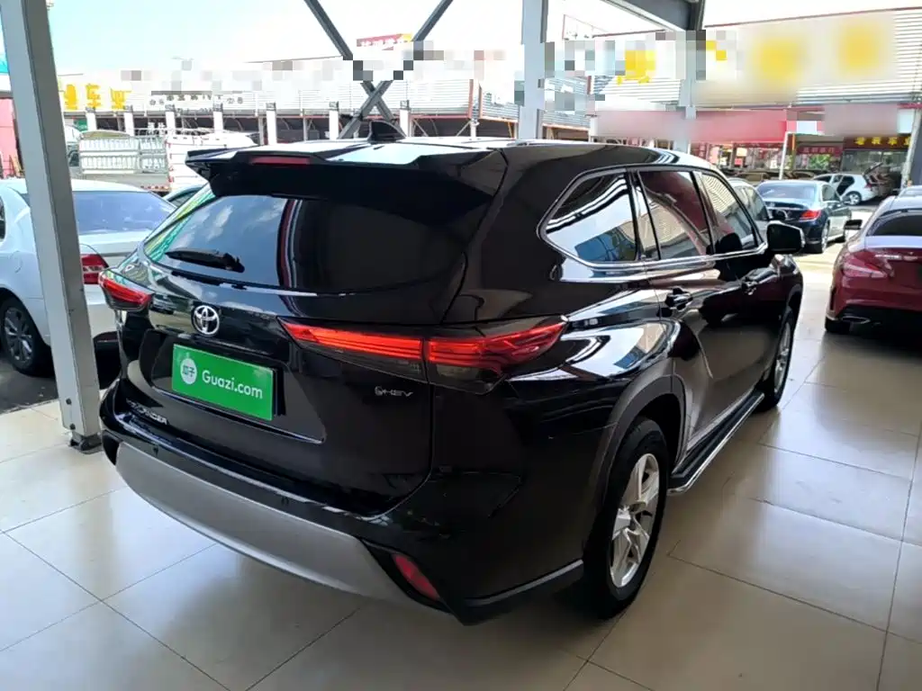 Toyota Highlander — миниатюра 7