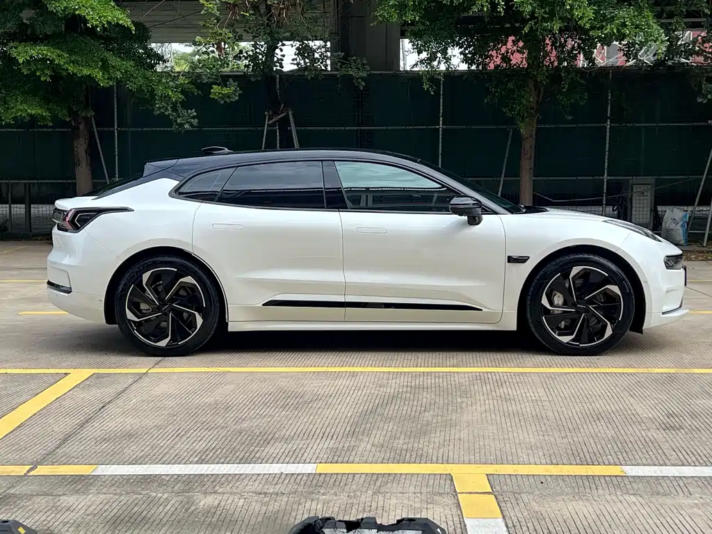 Zeekr 001 2023 WE 86kWh